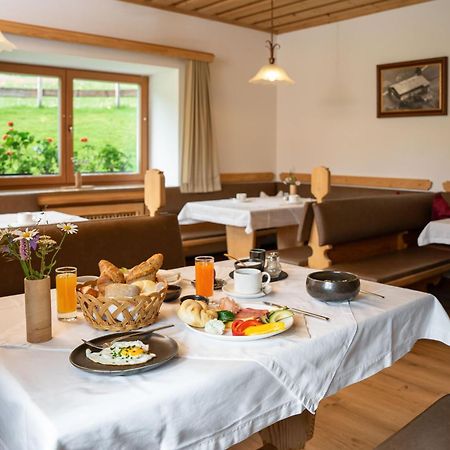 Hotel Der Pfindlhof à Leogang Extérieur photo