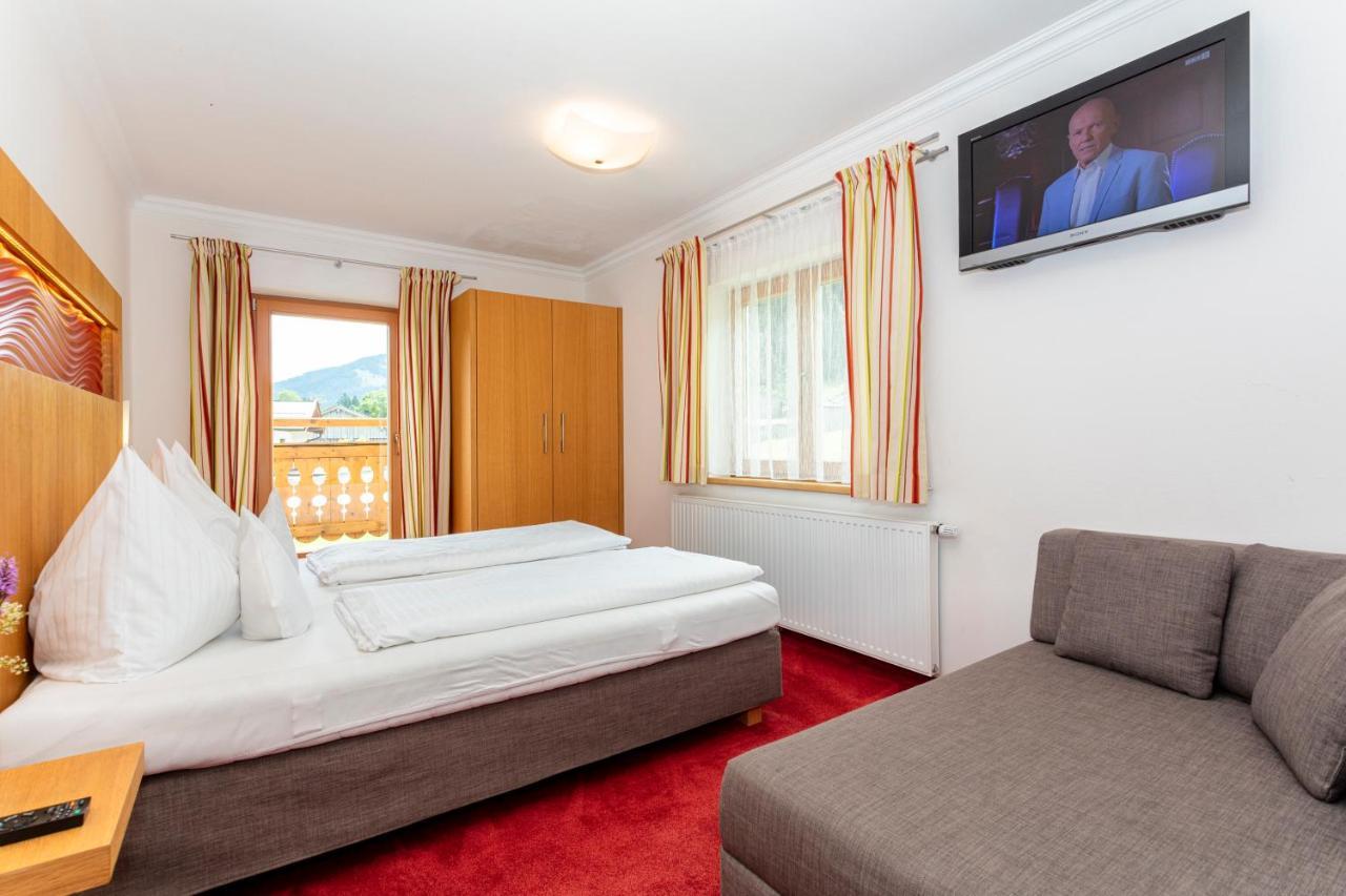 Hotel Der Pfindlhof à Leogang Extérieur photo