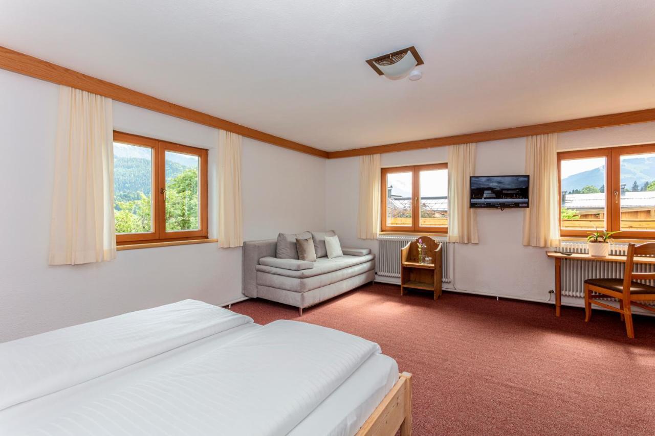 Hotel Der Pfindlhof à Leogang Extérieur photo