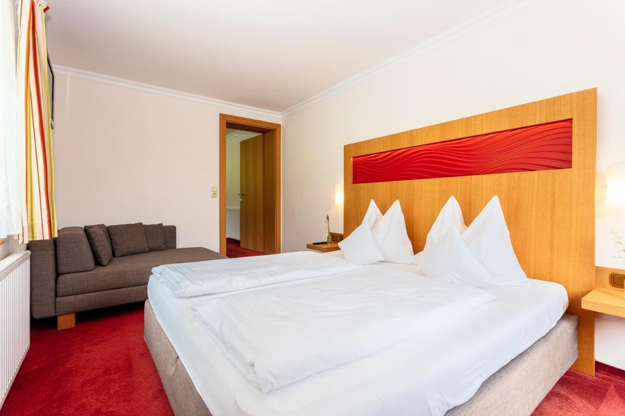 Hotel Der Pfindlhof à Leogang Extérieur photo