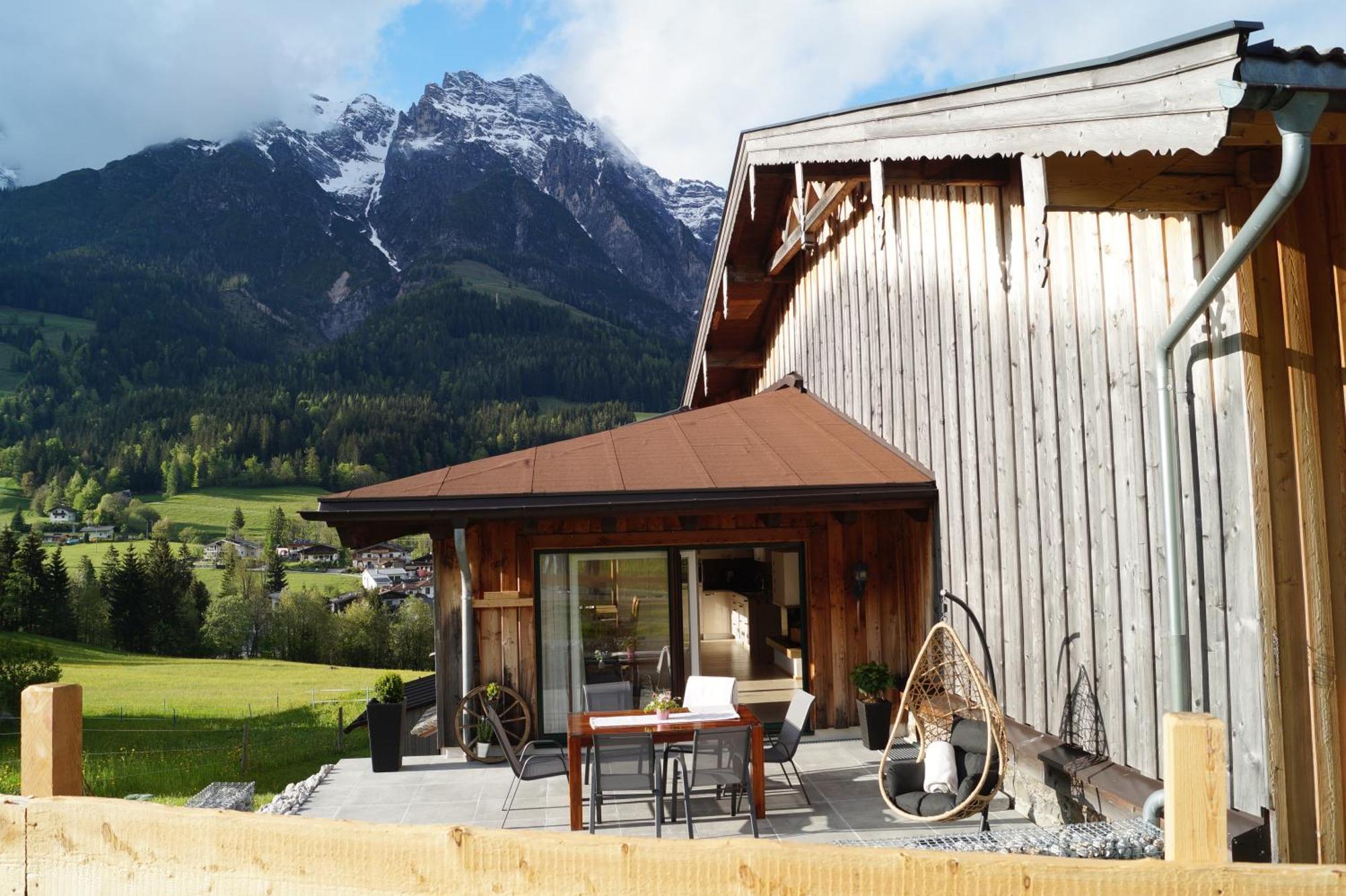 Hotel Der Pfindlhof à Leogang Extérieur photo