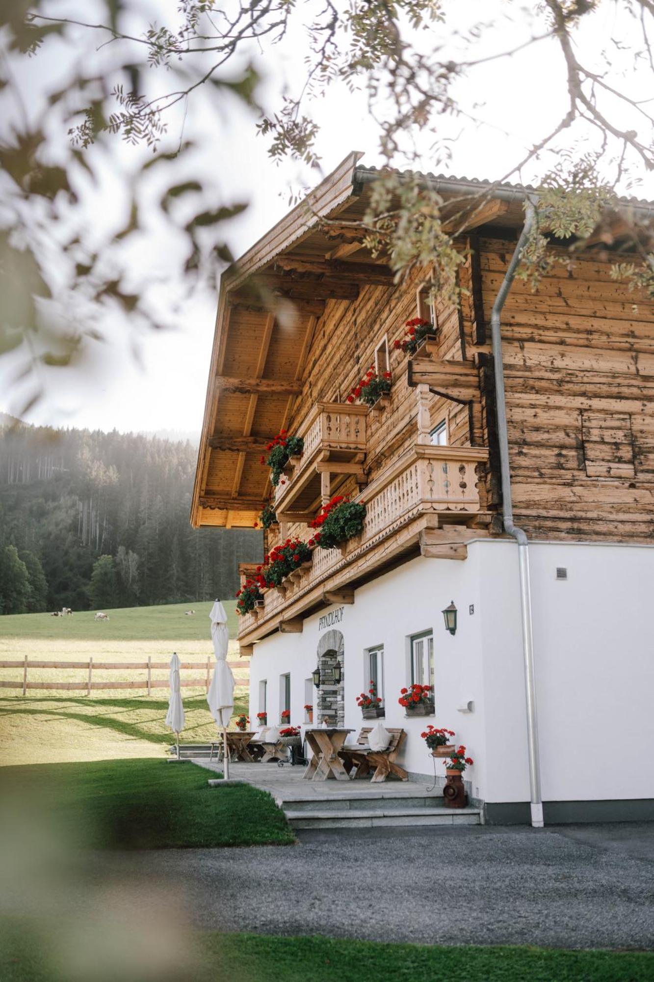 Hotel Der Pfindlhof à Leogang Extérieur photo
